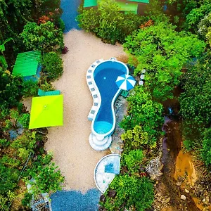 Resort The Mouth - Sha Extra